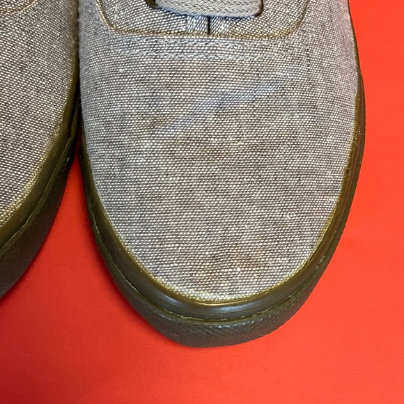 Airwalk Orange and White Sneakers - Picture 4 of 10